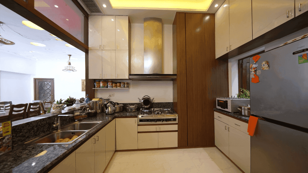 Top 10 Acrylic Panel Brands in India (2026): Ratings, Pricing & Features