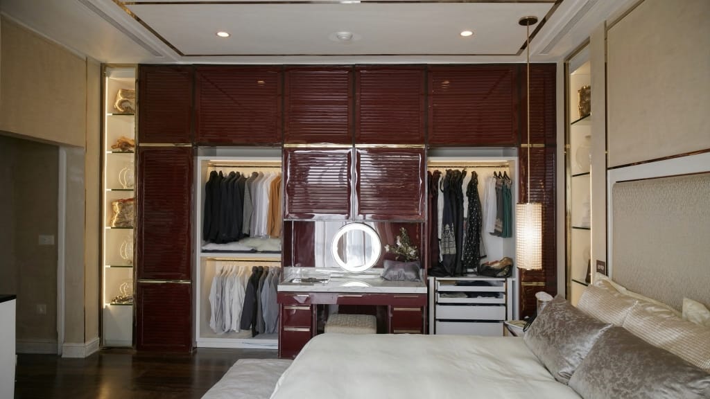 Acrylic vs Sunmica: Differences, Price Per Sq Ft, Durability & Pros and Cons - SurajWood Luxury Architectural Finishes